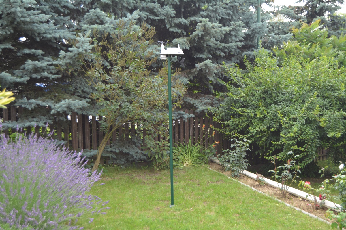 Meteorologická stanica v okolí Raslavíc